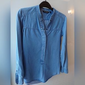 Massimo Dutti denim shirt XS